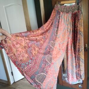 Beautiful, xtra wide leg silk palazzo pants